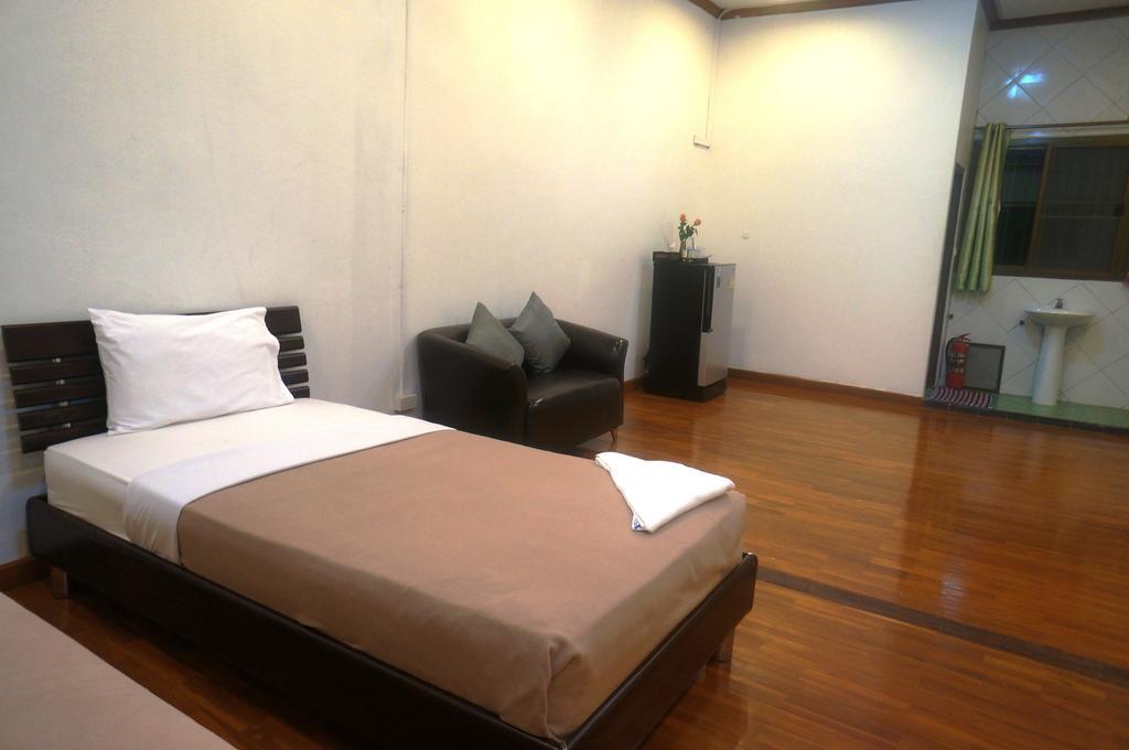 Noble Homestay Chiang Mai Rum bild